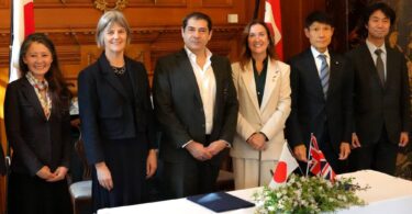 Oxford Nanopore A.D.A.M. Innovations genomic collaboration Japan signing event