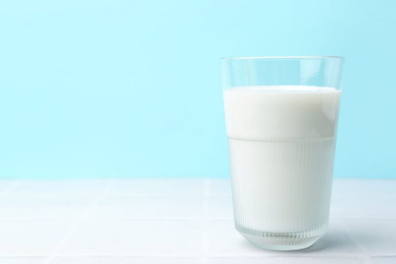glass of milk representing dairy reverse osmosis element processing in dairy industry