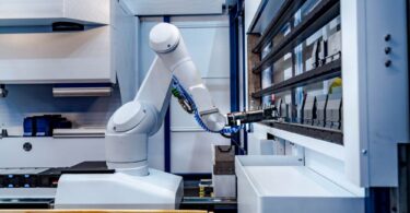 BD Sinteco robotic medication management automation system