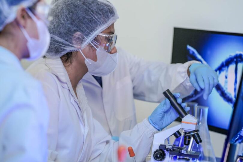 Advanced laboratory imaging system used in Agilent cancer research solutions