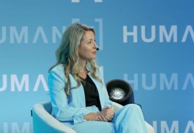 Dr Maria Dunford, CEO and co-founder of Lifebit, speaking at a healthcare event